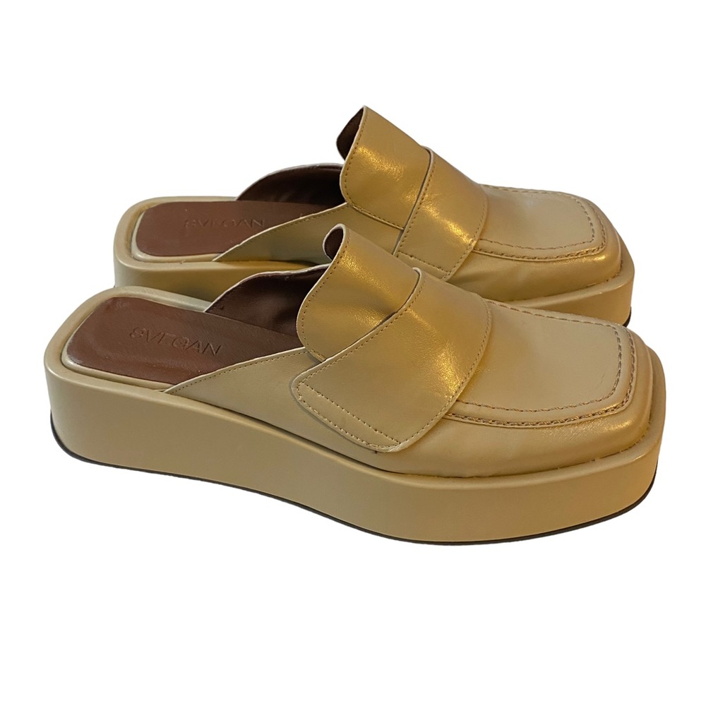 Svegan Womens Ivory Leather Classic Square Toe Slip On Loafer Size 40 US 10